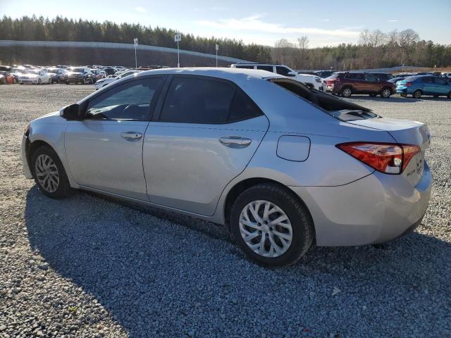 5YFBURHE2HP718166 - 2017 TOYOTA COROLLA L SILVER photo 2