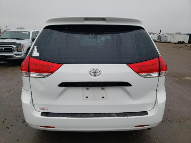 5TDZK3DC2BS078898 - 2011 TOYOTA SIENNA WHITE photo 6