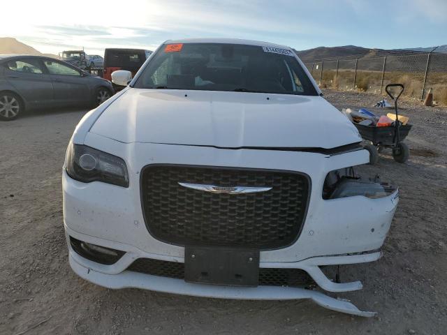 2C3CCABG1JH244536 - 2018 CHRYSLER 300 S WHITE photo 5