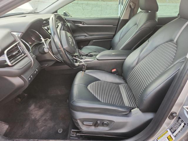4T1B11HK5KU700427 - 2019 TOYOTA CAMRY L Srebrny zdjęcie 7
