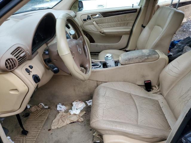 WDBRF64J61F024215 - 2001 MERCEDES-BENZ C 320 蓝色 照片 7