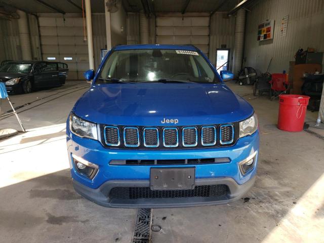 3C4NJDBB1JT115168 - 2018 JEEP COMPASS LATITUDE BLUE photo 5