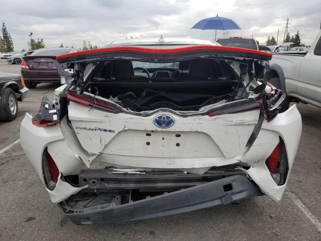 JTDKARFP7J3090620 - 2018 TOYOTA PRIUS PRIM თეთრი ფოტო 6