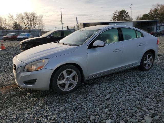 2012 VOLVO S60 T5, 