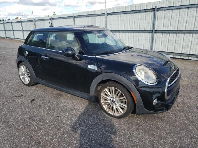 WMWXP7C3XH3B94734 - 2017 MINI COOPER S შავი ფოტო 4