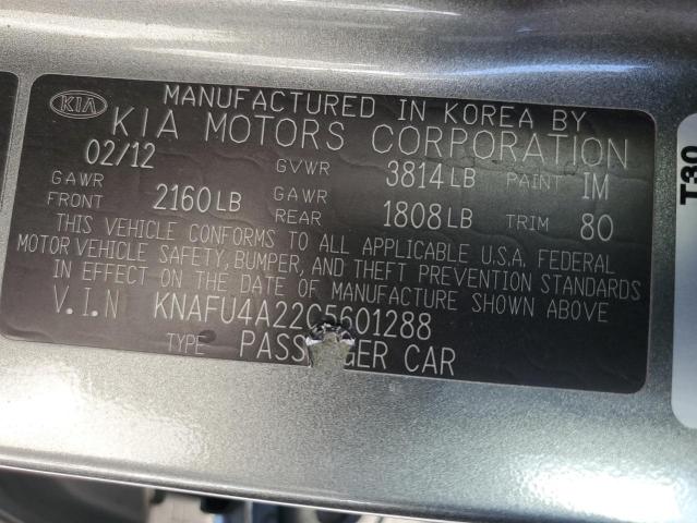 KNAFU4A22C5601288 - 2012 KIA FORTE EX GRAY photo 12