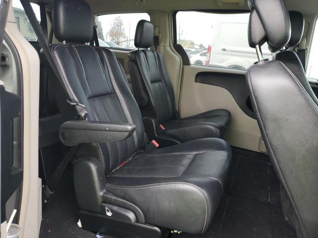 2C4RC1BG1CR351234 - 2012 CHRYSLER TOWN & COU TOURING SILVER photo 11