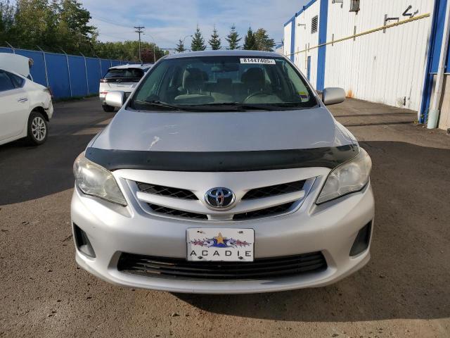 2T1BU4EE0CC799572 - 2012 TOYOTA COROLLA BASE 银色 照片 5