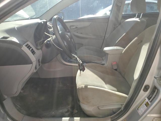 2T1BU4EE0CC799572 - 2012 TOYOTA COROLLA BASE 银色 照片 7