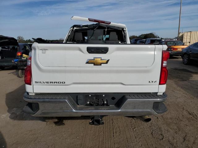 1GC4YPE71NF356342 - 2022 CHEVROLET SILVERADO K2500 HEAVY DUTY LTZ WHITE photo 6