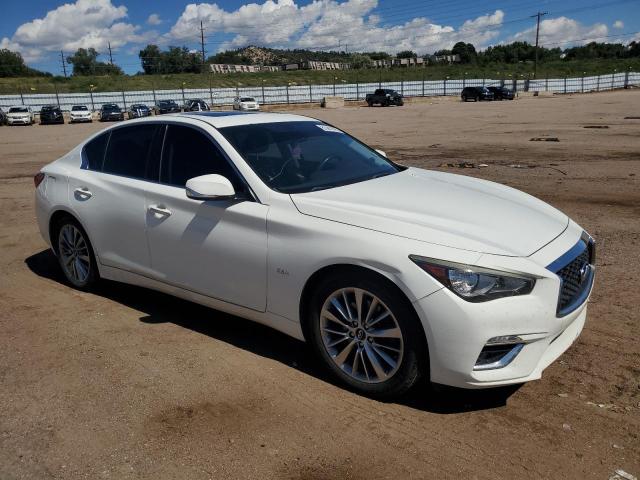 JN1EV7AP8JM591249 - 2018 INFINITI Q50 LUXE Ақ фото 4