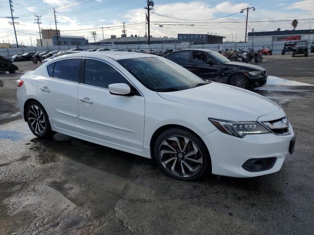 19UDE2F83GA003072 - 2016 ACURA ILX PREMIUM WHITE photo 4