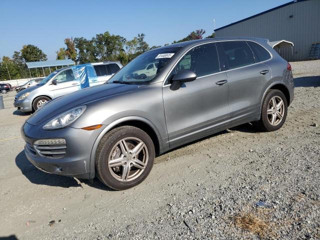 2014 PORSCHE CAYENNE, null