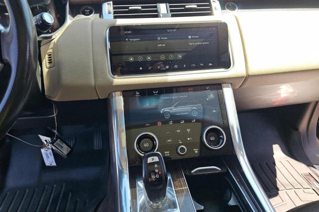 SALWR2RK5JA810101 - 2018 LAND ROVER RANGE ROVE HSE SILVER photo 9