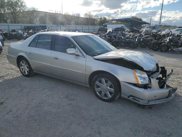 1G6KD57Y66U185696 - 2006 CADILLAC DTS SILVER photo 4