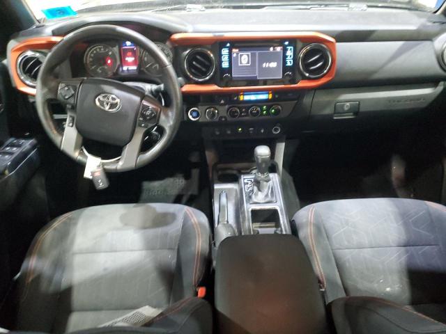 3TMDZ5BN7GM006320 - 2016 TOYOTA TACOMA DOUBLE CAB 黑色 照片 8