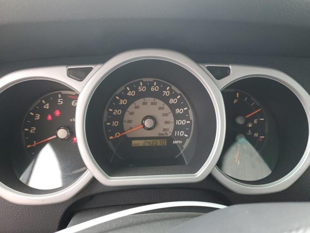 JTEZU14R048011609 - 2004 TOYOTA 4RUNNER SR5 WHITE photo 9