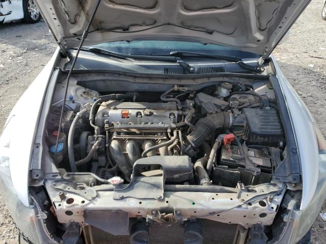 1HGCP2F47BA095217 - 2011 HONDA ACCORD LXP SILVER photo 11