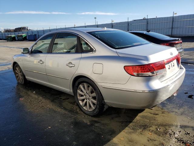 KMHFC46F09A441781 - 2009 HYUNDAI AZERA SE SILVER photo 2