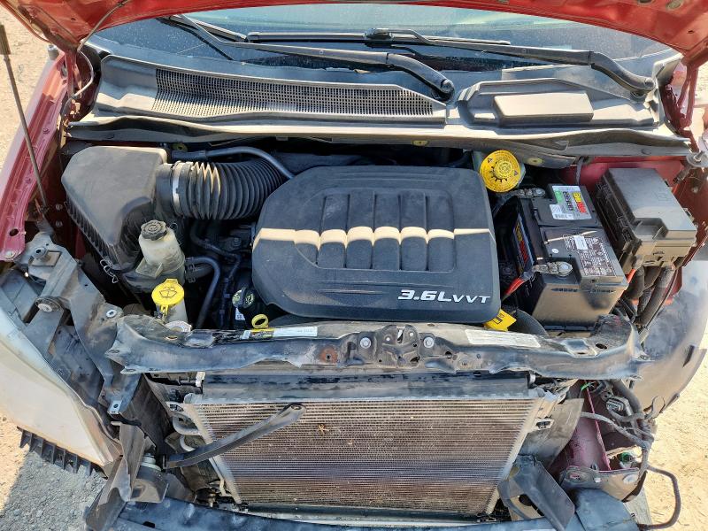 2C4RC1BG8FR618454 - 2015 CHRYSLER TOWN & COU TOURING MAROON photo 12