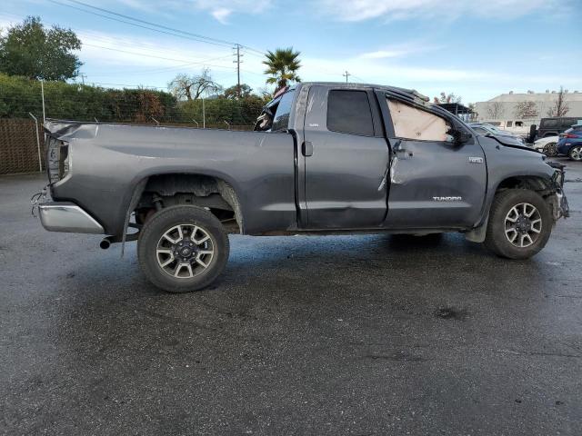 5TFRY5F13EX162684 - 2014 TOYOTA TUNDRA DOUBLE CAB SR/SR5 GRAY photo 3