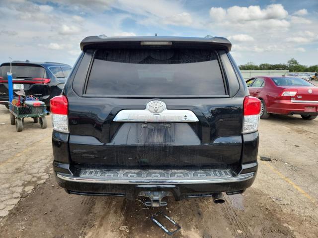 JTEBU5JR7B5046028 - 2011 TOYOTA 4RUNNER SR5 შავი ფოტო 6