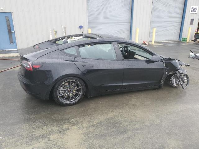 5YJ3E1EAXNF290861 - 2022 TESLA MODEL 3 Schwarz Foto 3