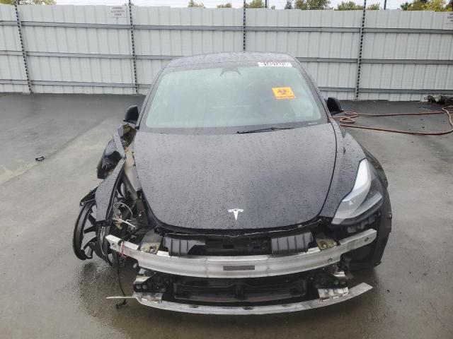 5YJ3E1EAXNF290861 - 2022 TESLA MODEL 3 Schwarz Foto 5