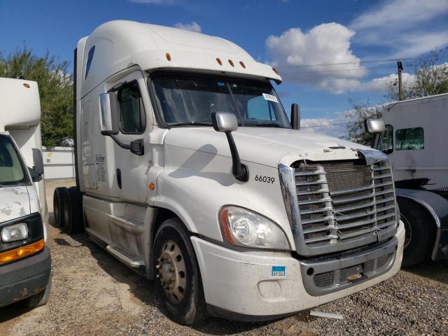 3AKJGLDV3JSKB1760 - 2018 FREIGHTLINER CASCADIA 1 WHITE photo 1