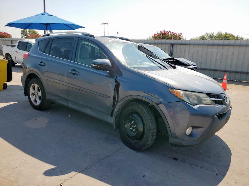 2T3RFREV9EW169032 - 2014 TOYOTA RAV4 XLE BLUE photo 4