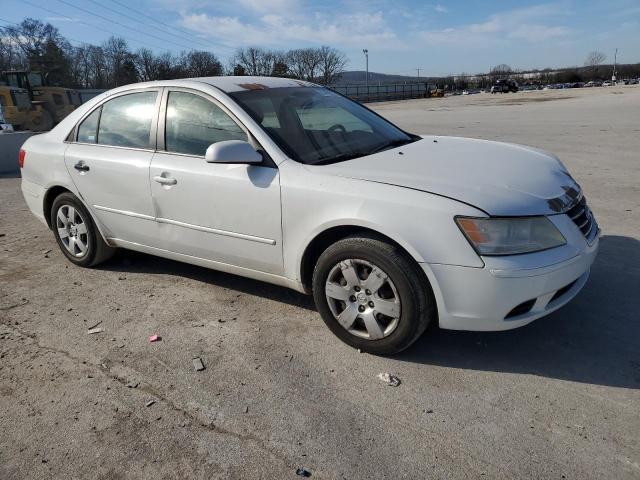 5NPET4AC1AH581901 - 2010 HYUNDAI SONATA GLS WHITE photo 4