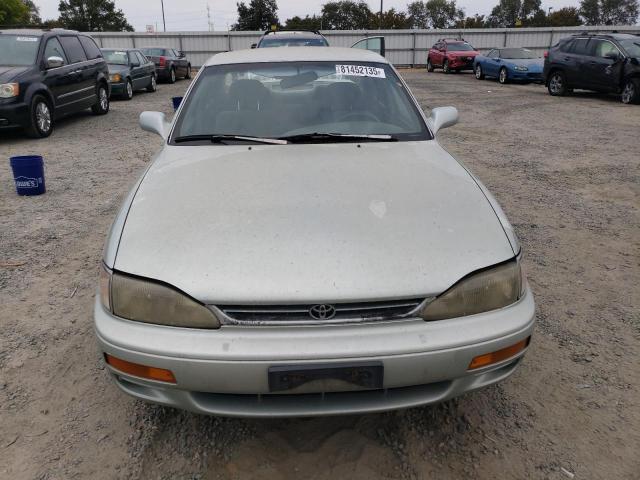 4T1GK13E4SU076673 - 1995 TOYOTA CAMRY XLE Silber Foto 5