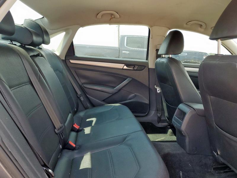 1VWAS7A35FC060909 - 2015 VOLKSWAGEN PASSAT S Մոխրագույն լուսանկար 10