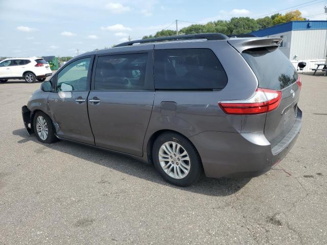5TDYK3DC9FS574329 - 2015 TOYOTA SIENNA XLE GRAY photo 2