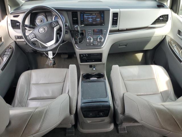 5TDYK3DC9FS574329 - 2015 TOYOTA SIENNA XLE GRAY photo 8
