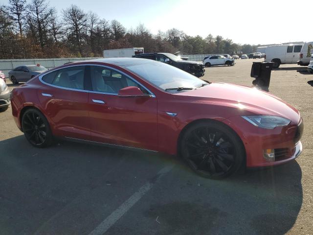 5YJSA1E29FF118418 - 2015 TESLA MODEL S RED photo 4