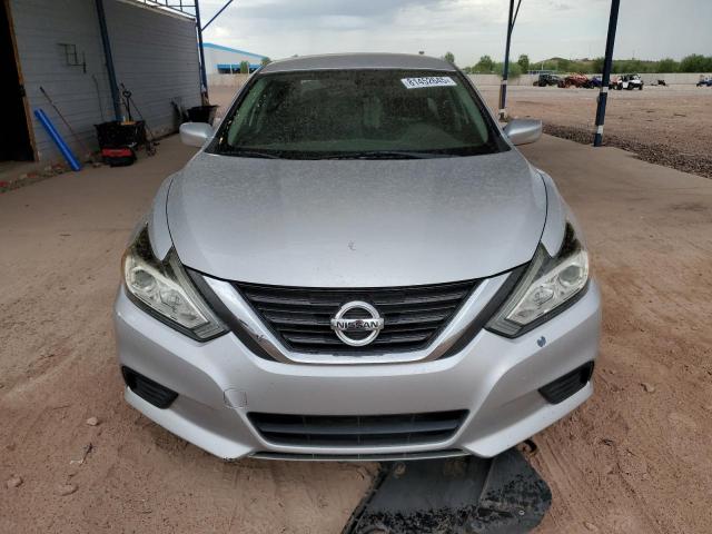 1N4AL3AP3HC178879 - 2017 NISSAN ALTIMA 2.5 SILVER photo 5