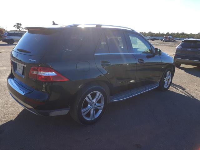 4JGDA5HB0CA019076 - 2012 MERCEDES-BENZ ML 350 4MATIC BLACK photo 3
