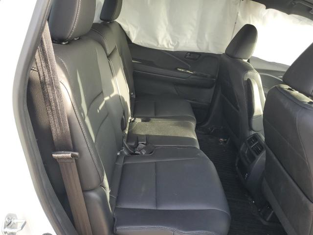 5FNYF8H50NB027451 - 2022 HONDA PASSPORT EXL WHITE photo 11