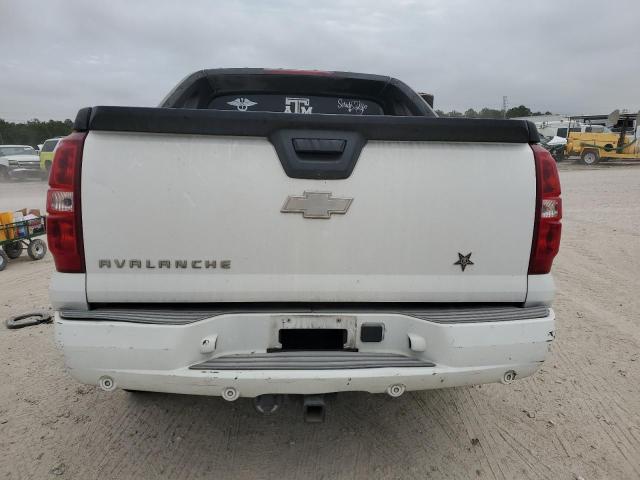 3GNEC12J57G133567 - 2007 CHEVROLET AVALANCHE C1500 WHITE photo 6