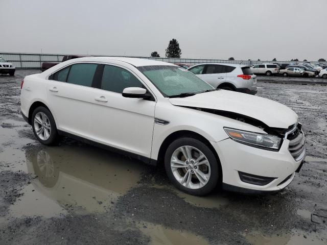 1FAHP2E88FG193738 - 2015 FORD TAURUS SEL WHITE photo 4