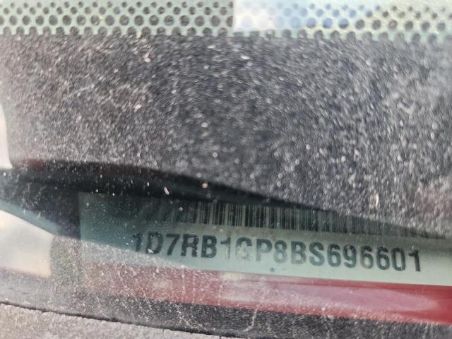 1D7RB1GP8BS696601 - 2011 DODGE RAM 1500 RED photo 13