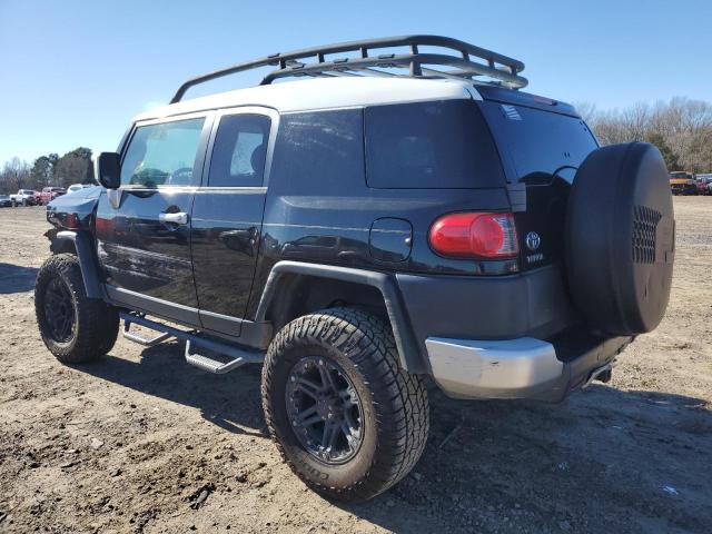 JTEBU11F270030581 - 2007 TOYOTA FJ CRUISER BLACK photo 2