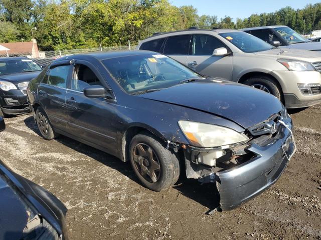1HGCM56435A068711 - 2005 HONDA ACCORD LX GRAY photo 4