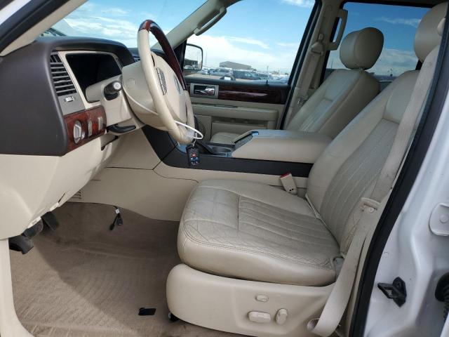 5LMFU28R33LJ49981 - 2003 LINCOLN NAVIGATOR თეთრი ფოტო 7