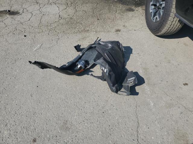 3TYCZ5AN6NT075532 - 2022 TOYOTA TACOMA DOUBLE CAB BLACK photo 12