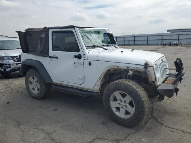 1C4AJWAGXFL746995 - 2015 JEEP WRANGLER SPORT WHITE photo 4