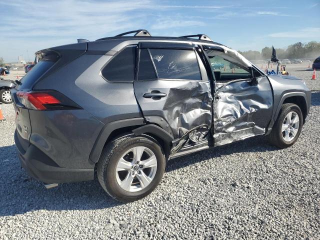 2T3P1RFV2MC153405 - 2021 TOYOTA RAV4 XLE Graphite photo 3