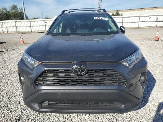 2T3P1RFV2MC153405 - 2021 TOYOTA RAV4 XLE Graphite photo 5
