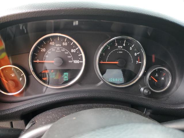 1C4GJWAGXDL702034 - 2013 JEEP WRANGLER SPORT 绿色 照片 9